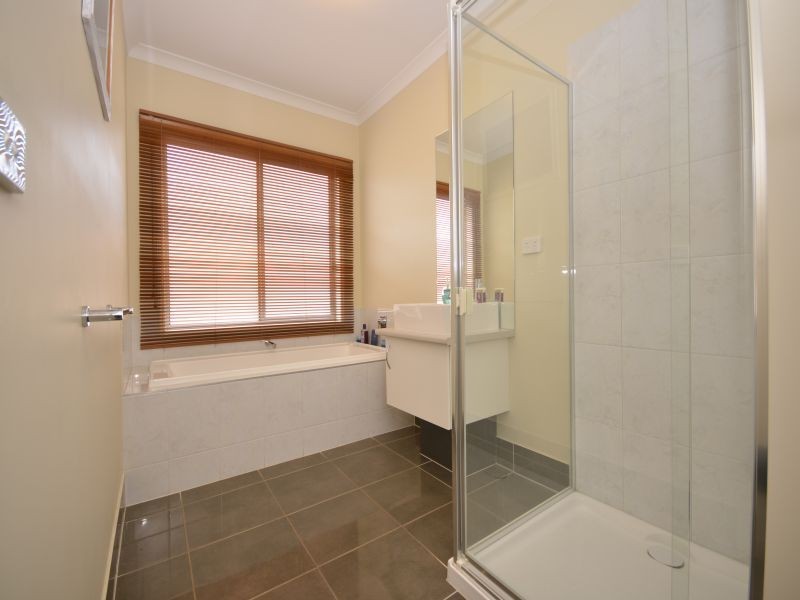 9 Arwon Crescent, Alfredton VIC 3350