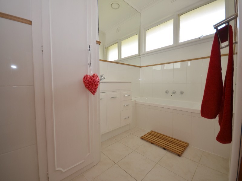 16 Kallioota Street, Alfredton VIC 3350