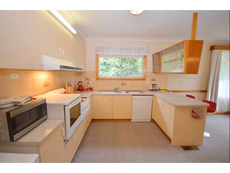 110 Smythes Road, Delacombe VIC 3356