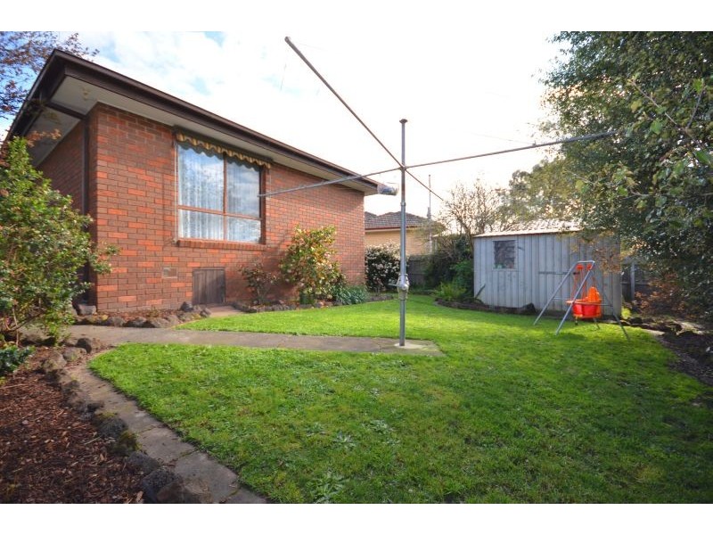6 Mitchell Court, Soldiers Hill VIC 3350