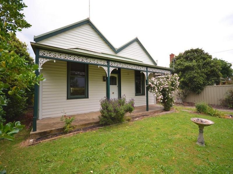 17 Leith Street, Ballarat VIC 3350