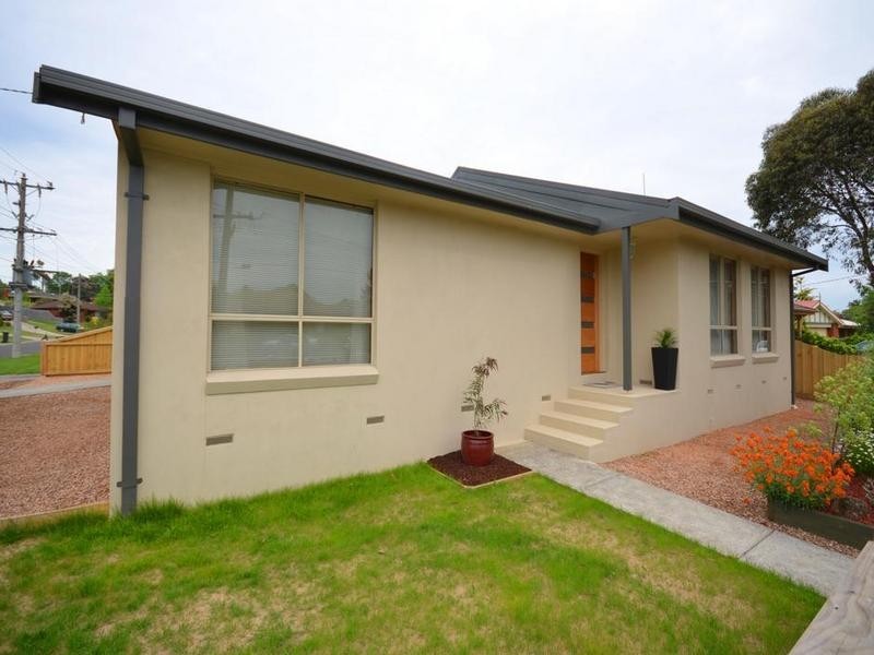 1/24 Bradby Avenue, Mount Clear VIC 3350