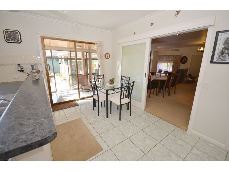 24 Smythes Road, Delacombe VIC 3356