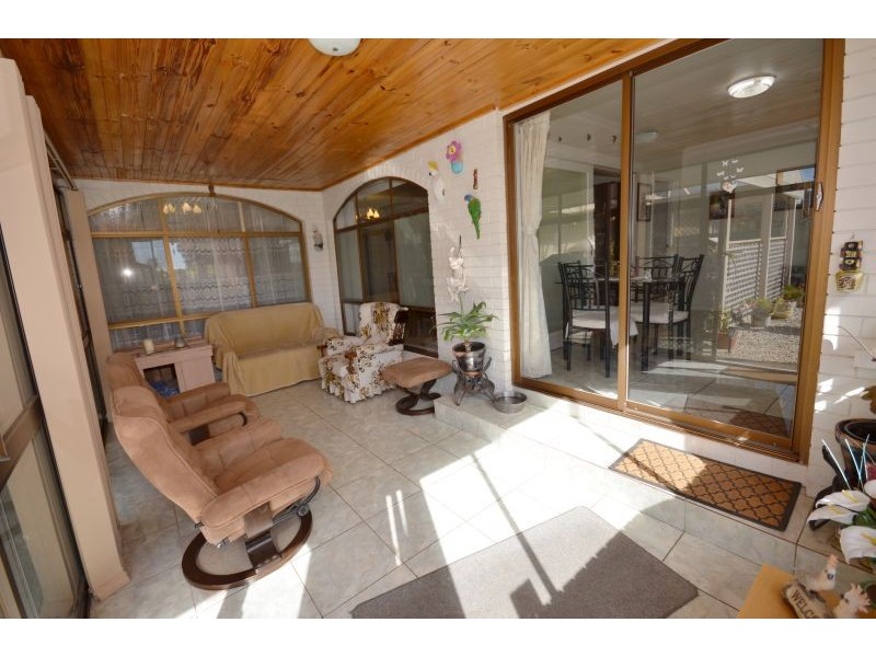 24 Smythes Road, Delacombe VIC 3356