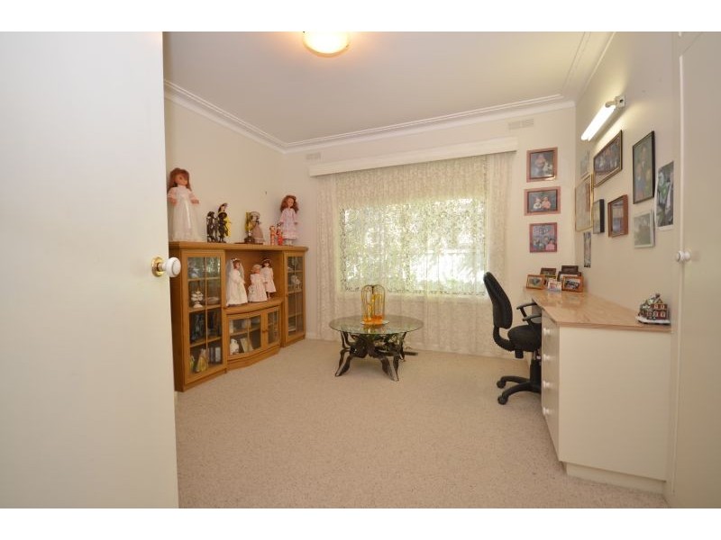 24 Smythes Road, Delacombe VIC 3356