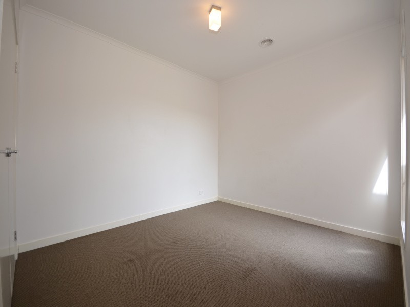 5 Oxley Bend, Alfredton VIC 3350