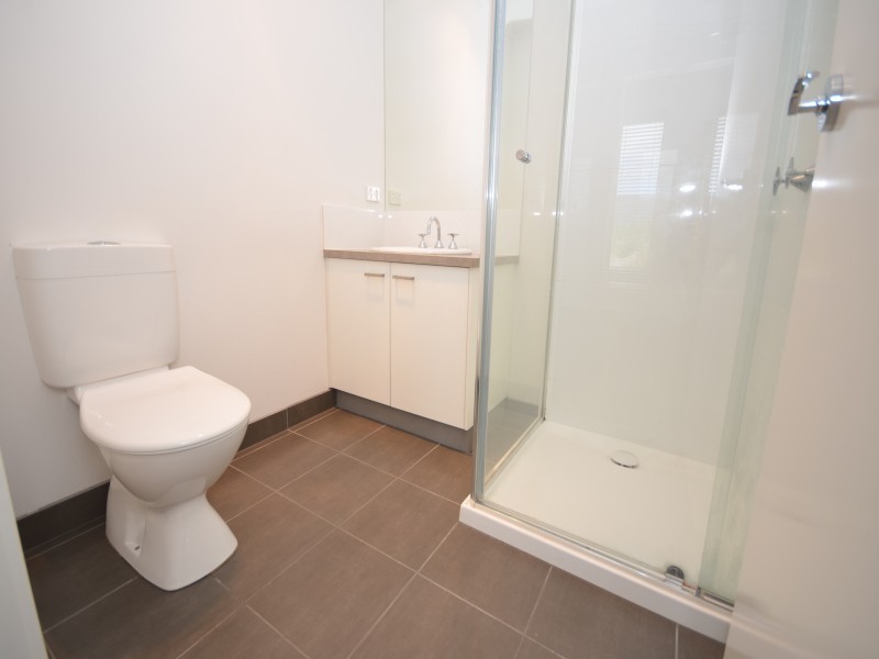 5 Oxley Bend, Alfredton VIC 3350