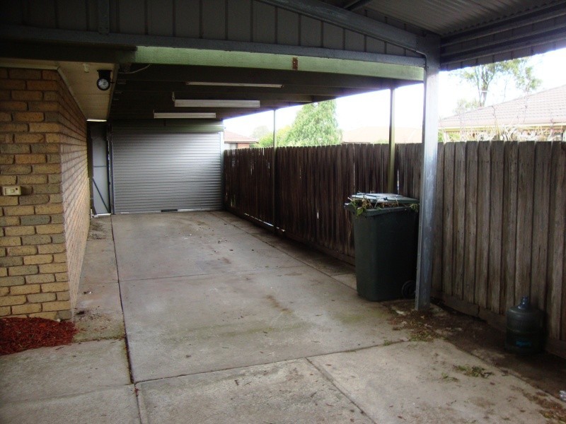 18 Lawrence Street, Sebastopol VIC 3356