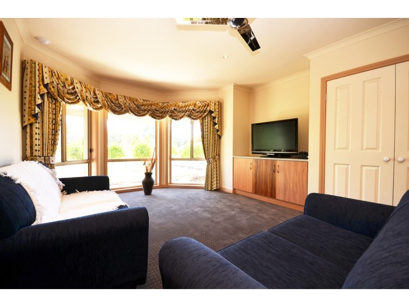 335 Blind Creek Road, Cardigan VIC 3352