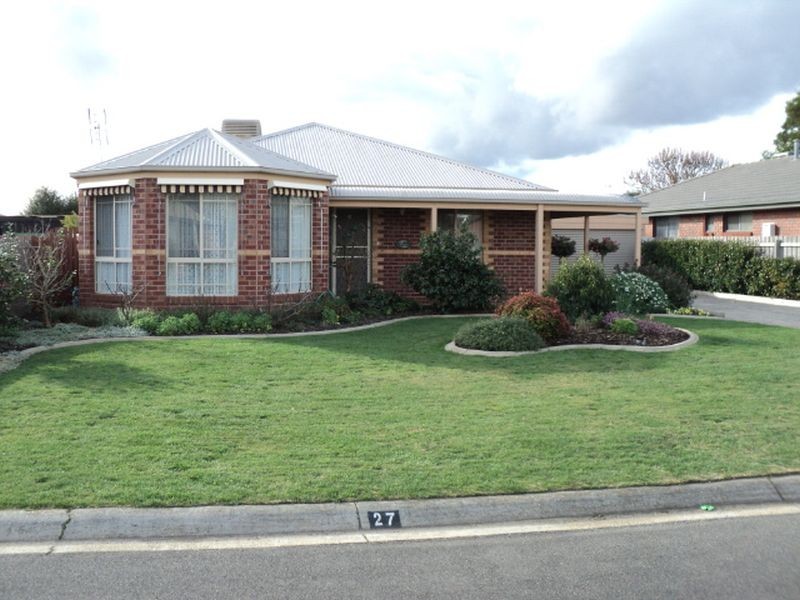 27 Shari Drive, Delacombe VIC 3356