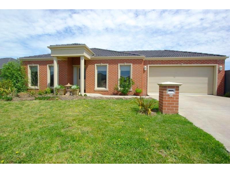 16 Brahman Drive, Delacombe VIC 3356