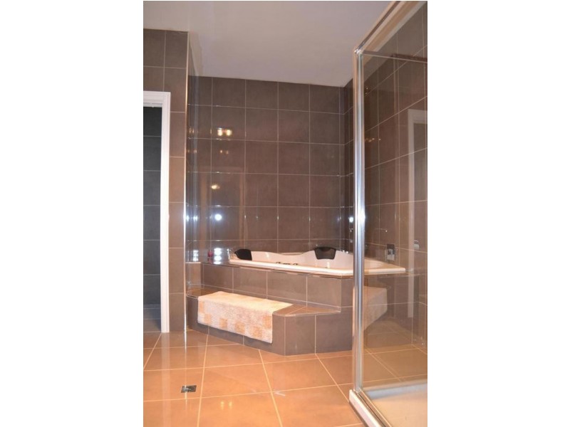 90 Heinz Road, Cambrian Hill VIC 3352