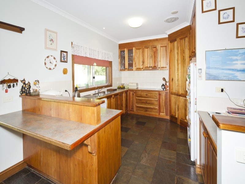 424 Kingston Road, Kingston VIC 3364