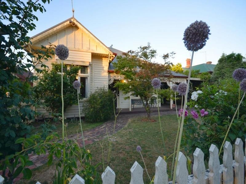 1350 Gregory Street, Lake Wendouree VIC 3350