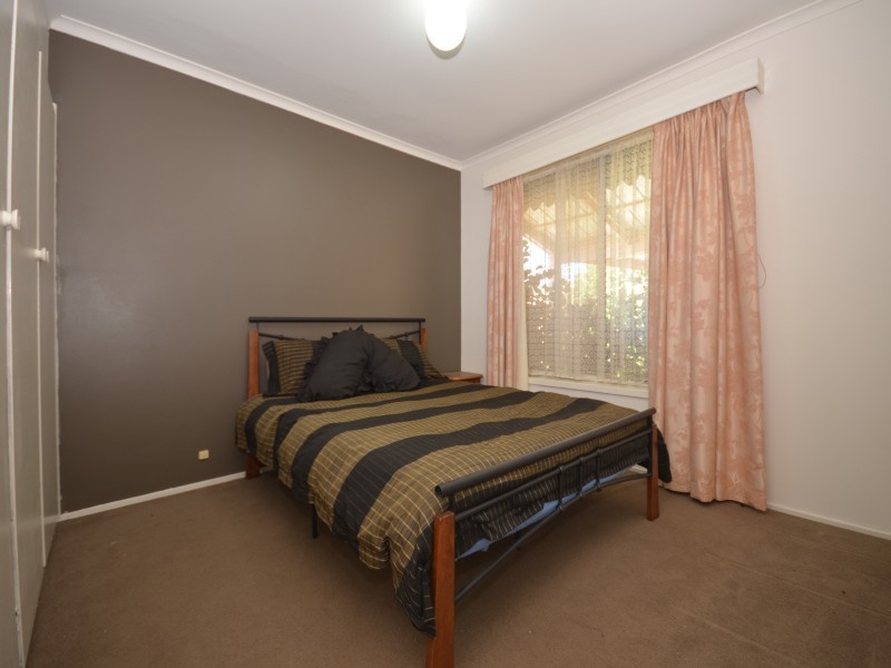 51 Whitelaw Avenue, Delacombe VIC 3356