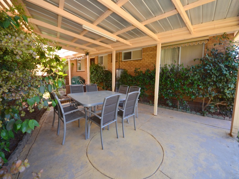 51 Whitelaw Avenue, Delacombe VIC 3356