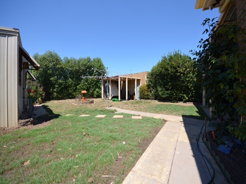 51 Whitelaw Avenue, Delacombe VIC 3356