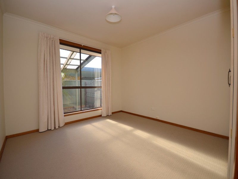 8 Iona Drive, Ballarat VIC 3350