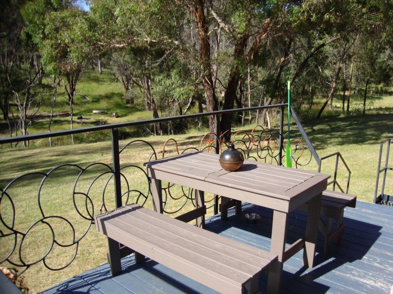 95 Strickland Road, Scarsdale VIC 3351