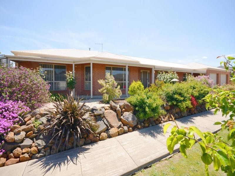 4 Hanover Street, Delacombe VIC 3356