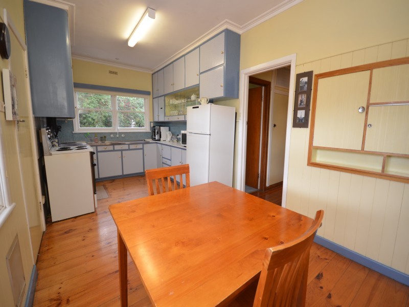 319 Lal Lal Street, Canadian VIC 3350