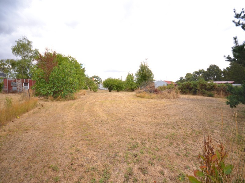 319 Lal Lal Street, Canadian VIC 3350