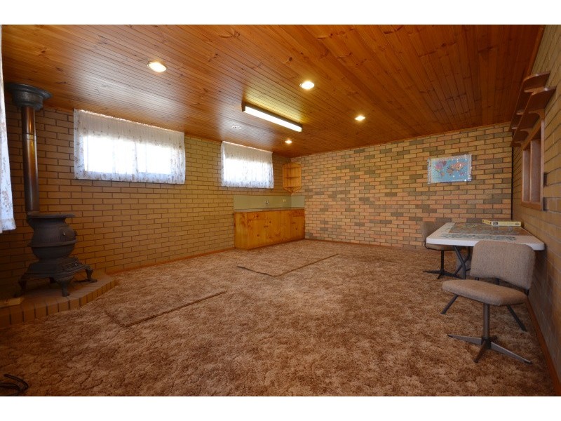 9 Oxford Street, Wendouree VIC 3355