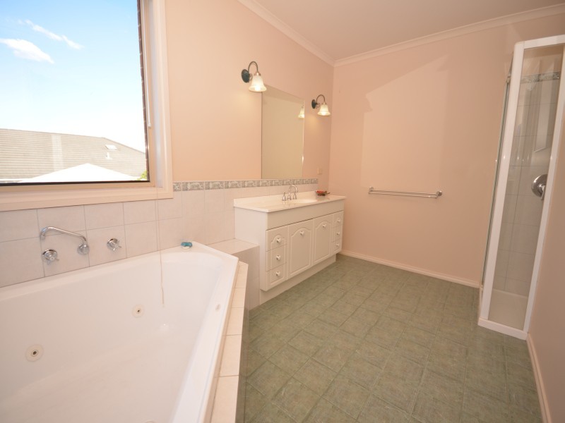 7 Cottesloe Place, Alfredton VIC 3350