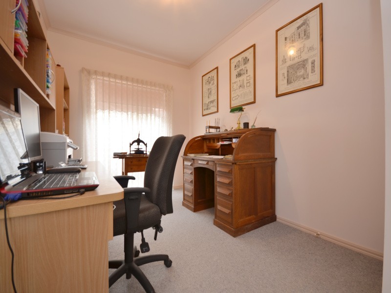 17 Shari Drive, Delacombe VIC 3356