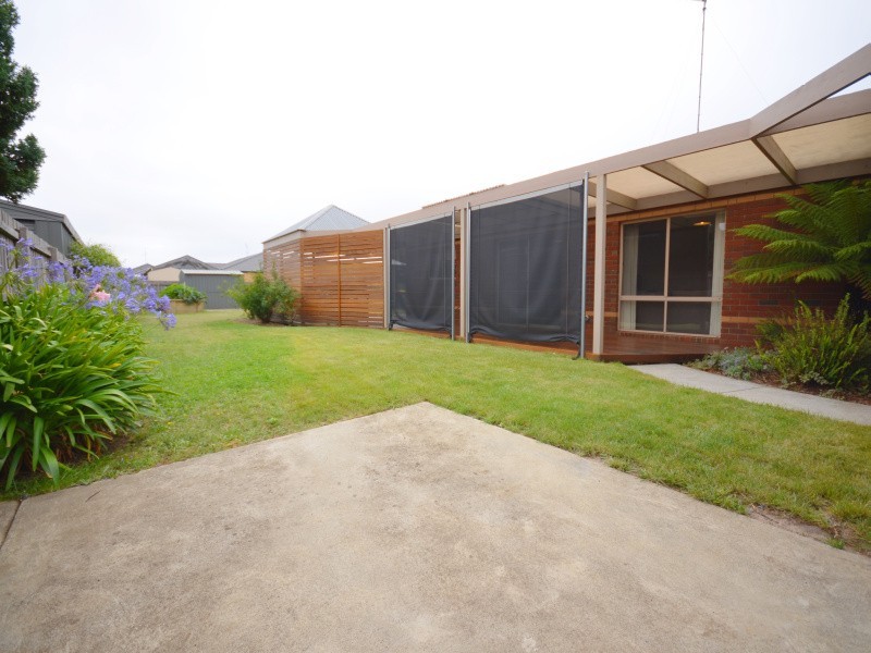17 Shari Drive, Delacombe VIC 3356