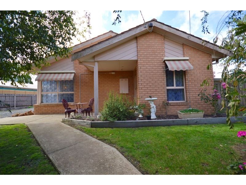 19 Tait Street, Sebastopol VIC 3356