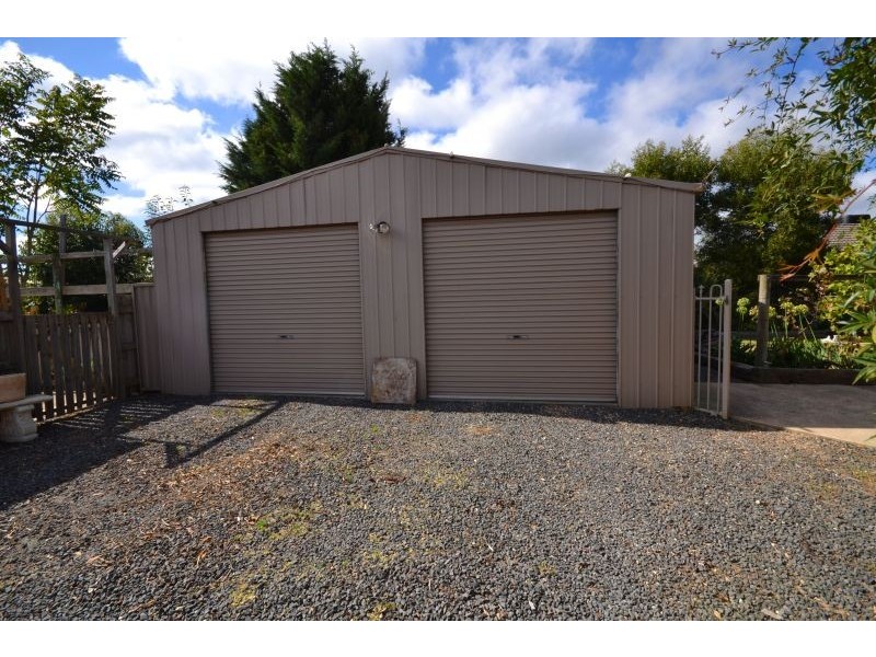 19 Tait Street, Sebastopol VIC 3356