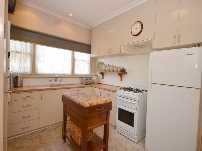 35 Cochrane Court, Invermay Park VIC 3350