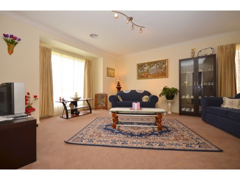 14 Robilliard Way, Sebastopol VIC 3356