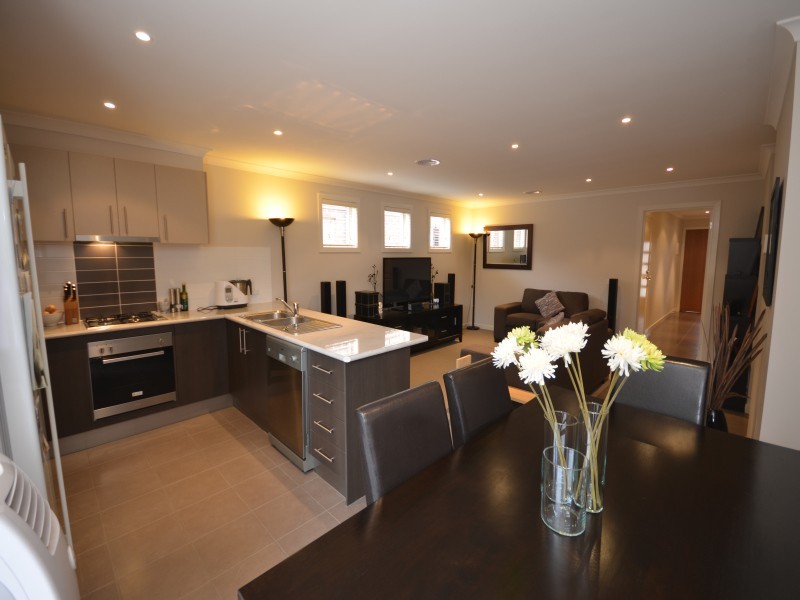 12/126 Spencer Street, Sebastopol VIC 3356