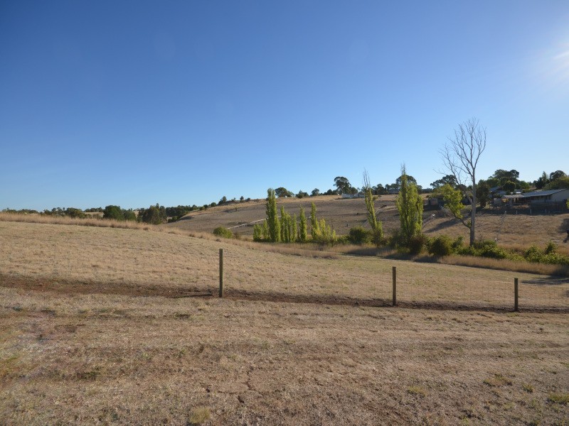 69 New North Court, Clunes VIC 3370