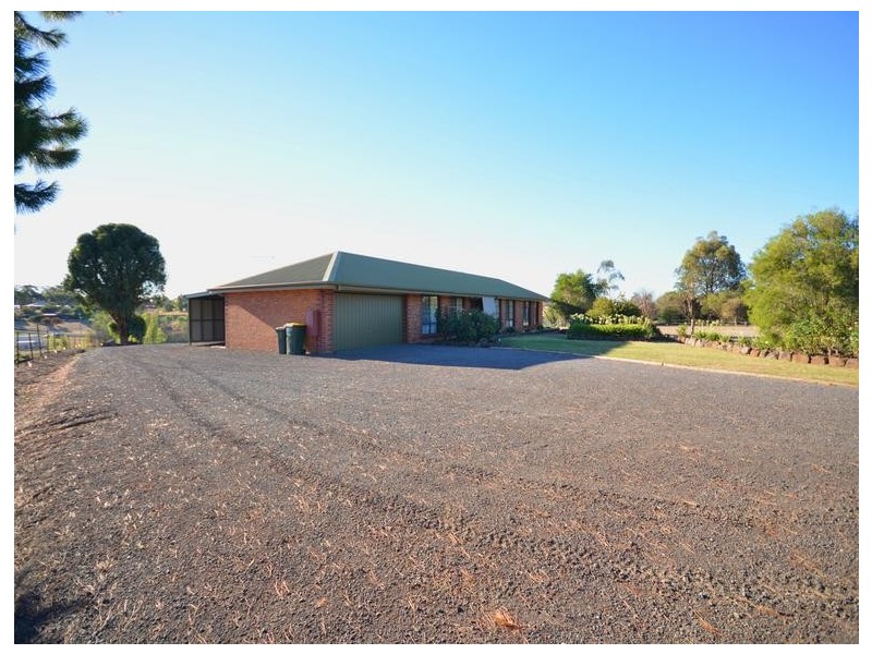 69 New North Court, Clunes VIC 3370