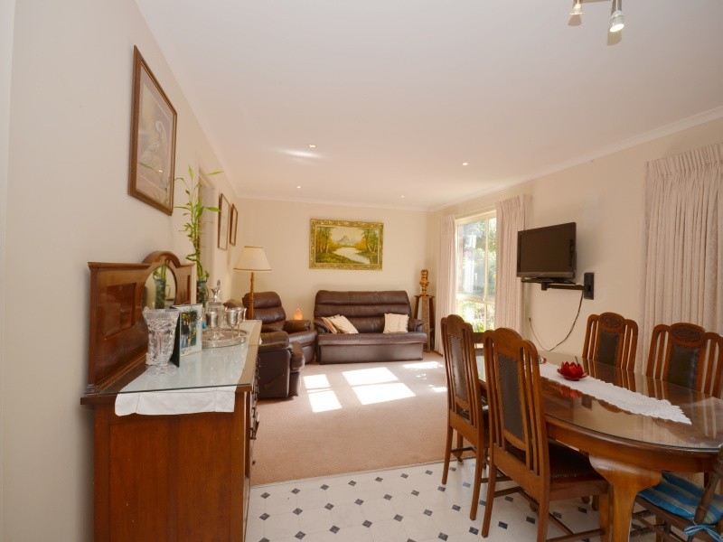 1 Park Lane, Mount Helen VIC 3350