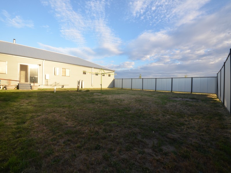 90 Heinz Road, Cambrian Hill VIC 3352