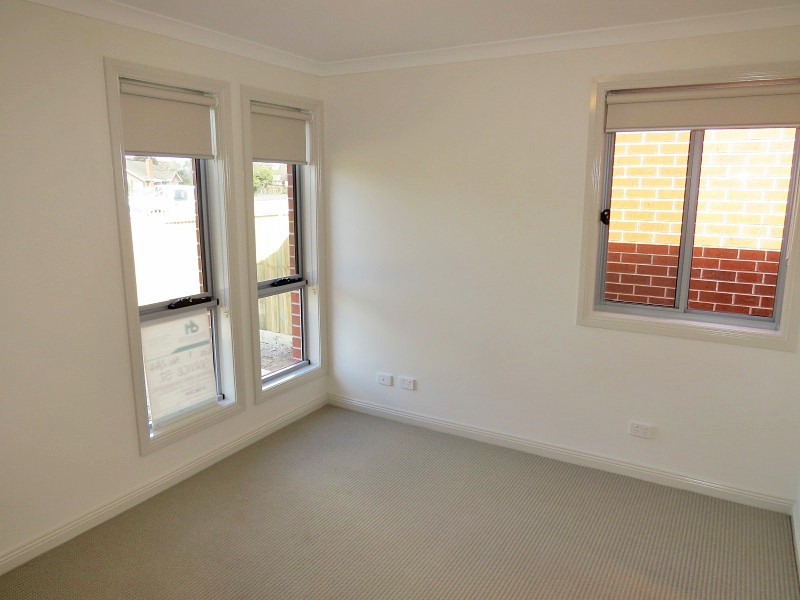 1 & 2, 64 Service Street, Clunes VIC 3370