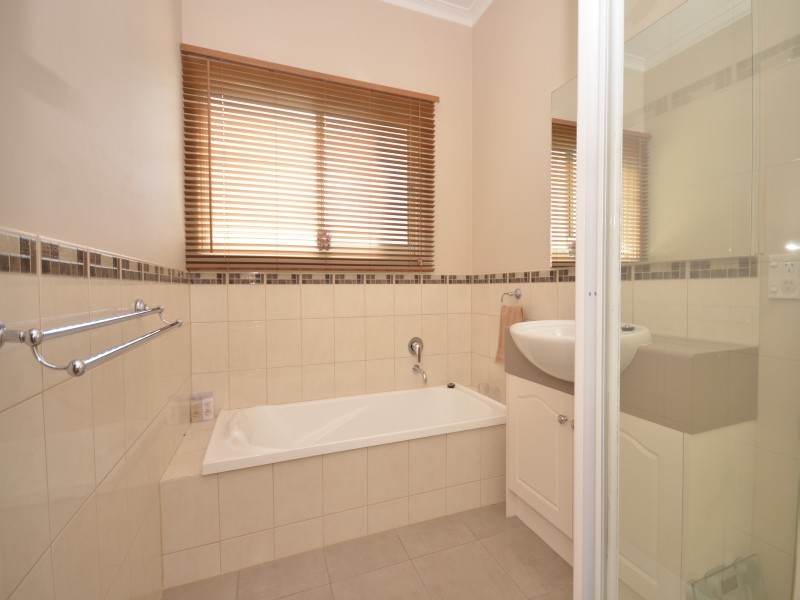 35 Cochrane Court, Invermay Park VIC 3350