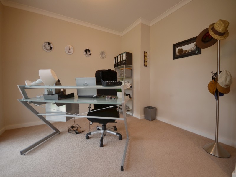 25 Dorset Drive, Alfredton VIC 3350