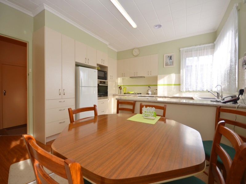 123 Beverin Street, Sebastopol VIC 3356