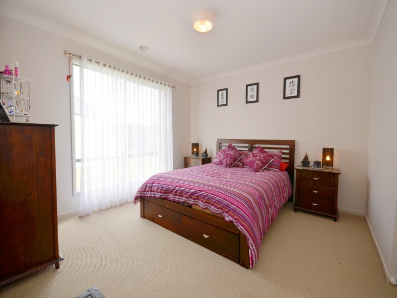 7 Deakin Drive, Delacombe VIC 3356