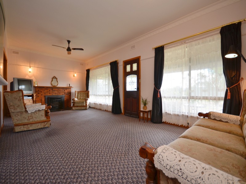 14 Church Street, Scarsdale VIC 3351
