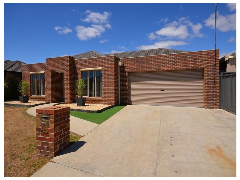 41 Lanita Street, Delacombe VIC 3356