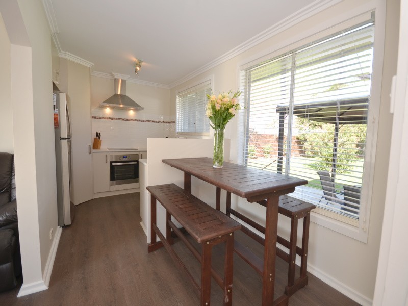 104 Warrina Drive, Delacombe VIC 3356