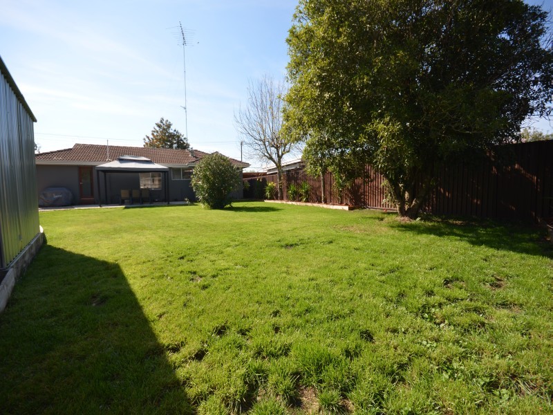 104 Warrina Drive, Delacombe VIC 3356