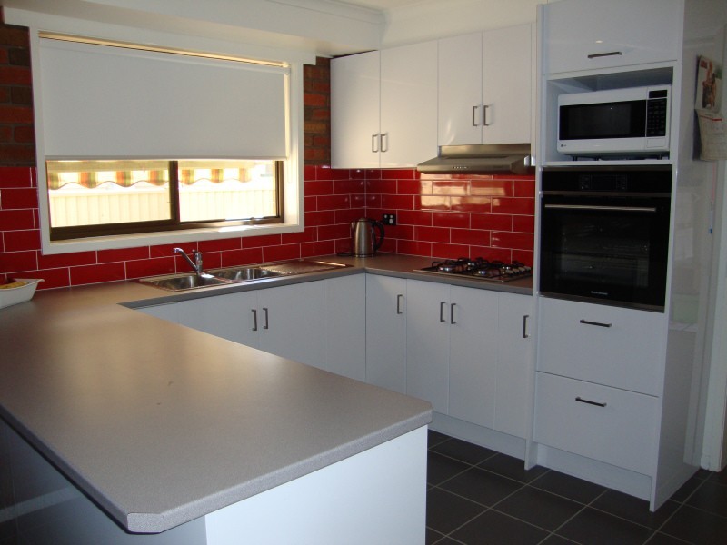 6 Market Street, Miners Rest VIC 3352