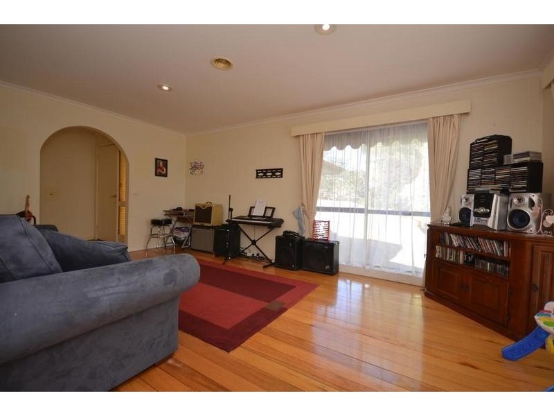 512 Eyre Street, Buninyong VIC 3357